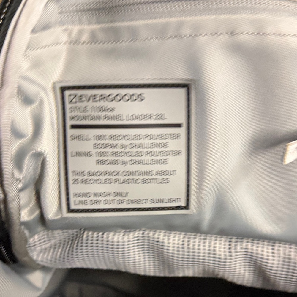 Black Evergoods MPL22 Ecopak Backpack - Picture 3 of 5